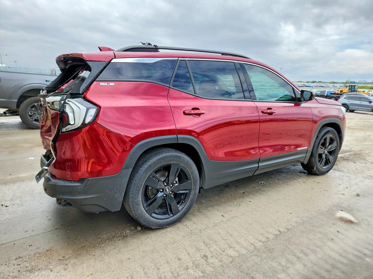 2020 GMC Terrain Sle - Image 3