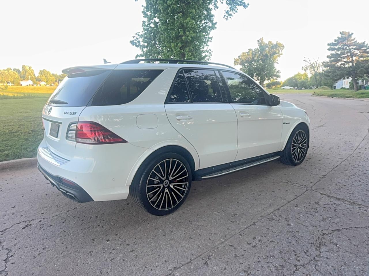 2016 Mercedes-Benz Gle 63 Amg-S 4Matic - Фото 4
