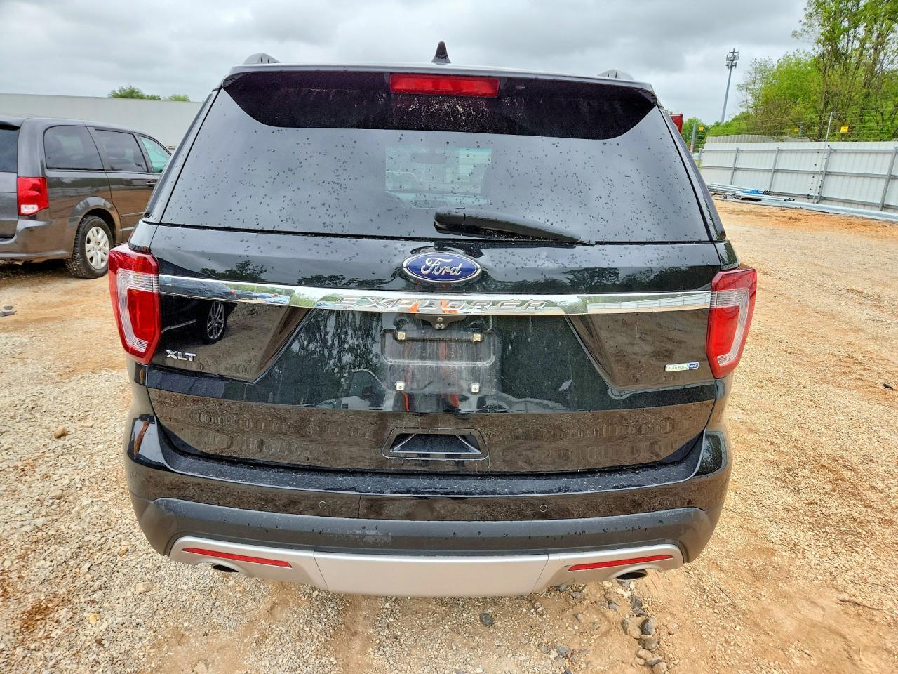 2016 Ford Explorer Xlt - Фото 6