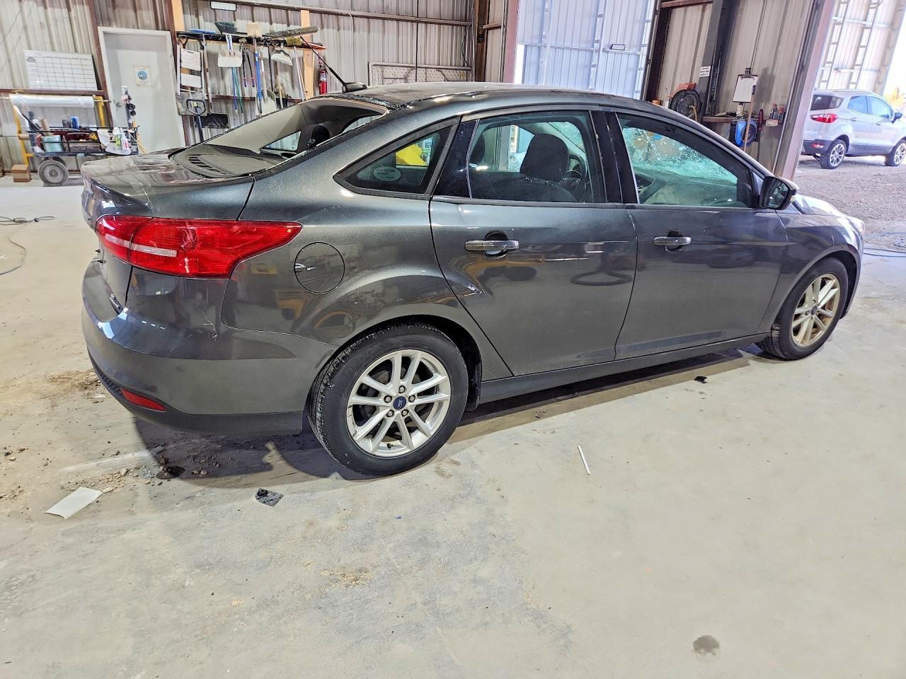 2016 Ford Focus Se - Фото 3