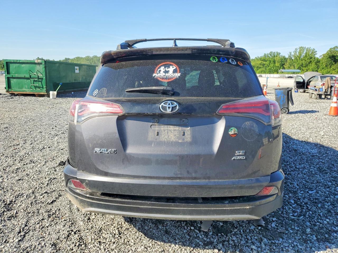 2017 Toyota Rav4 Se - Image 6