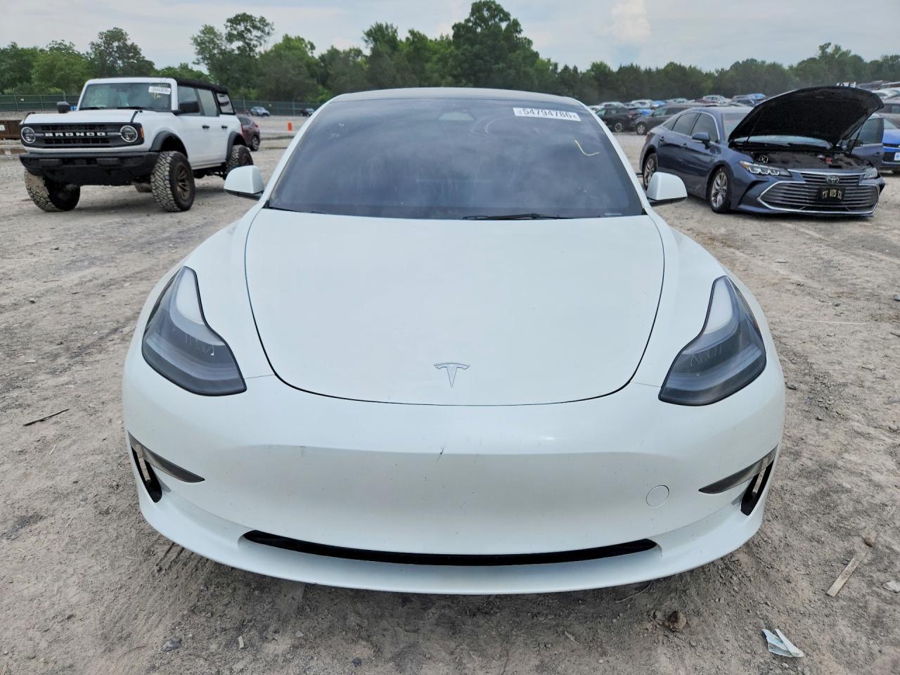 2023 Tesla Model 3 - Фото 5