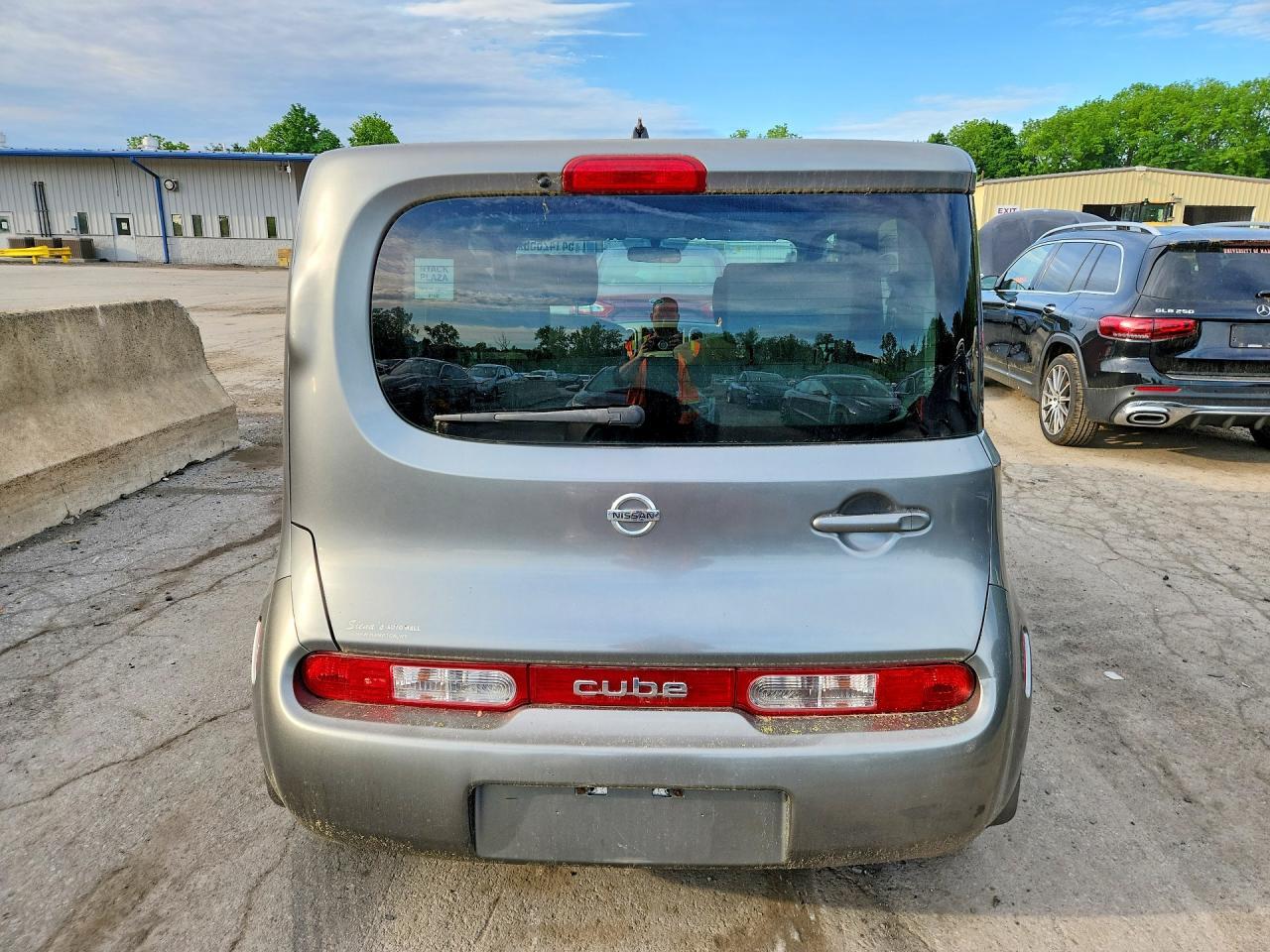 2010 Nissan Cube - Image 6
