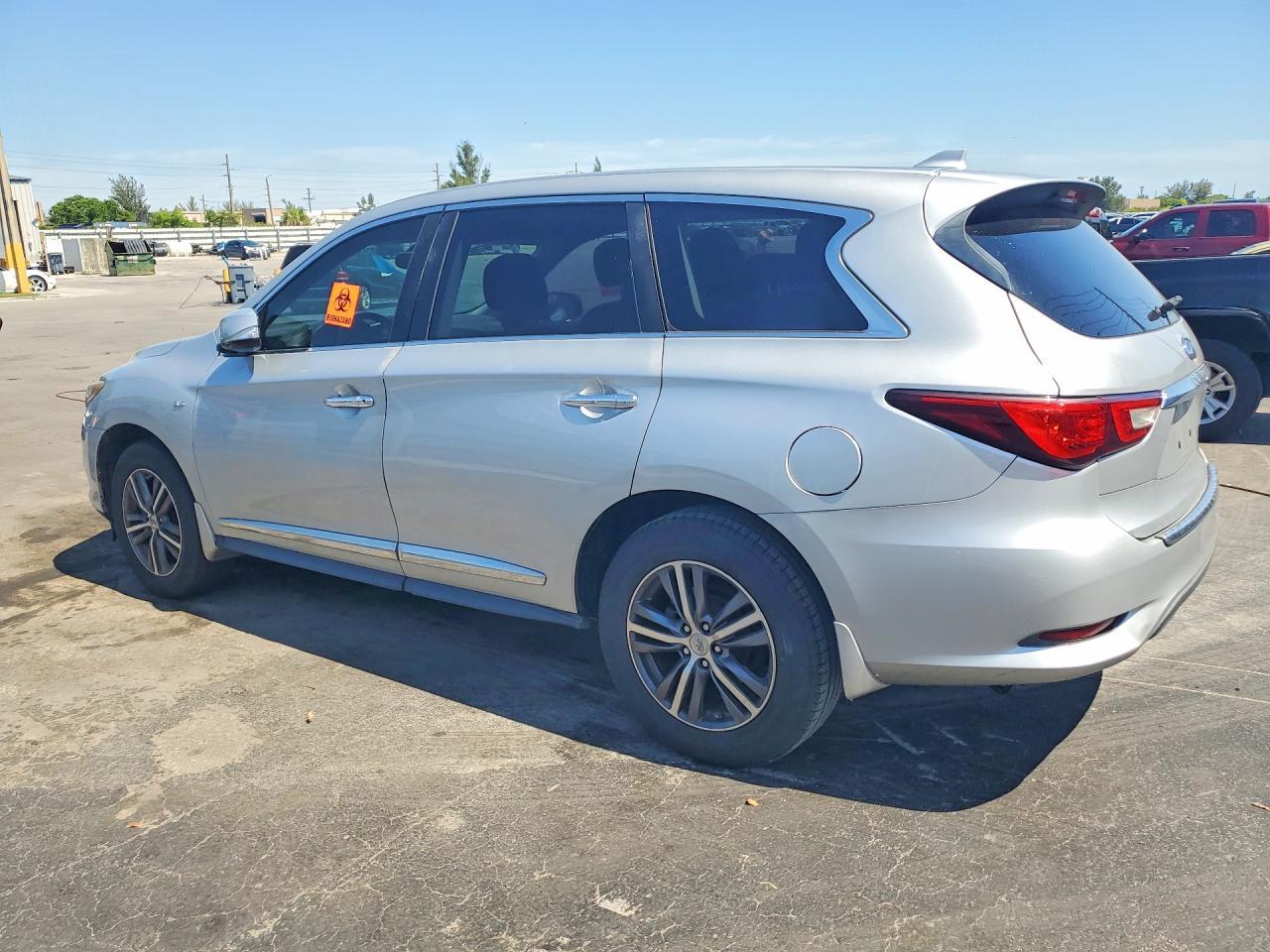 2017 Infiniti Qx60 Base - Фото 2
