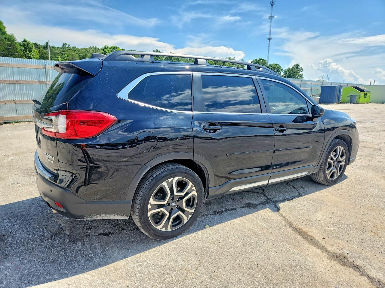 2024 Subaru Ascent Limited - Фото 3
