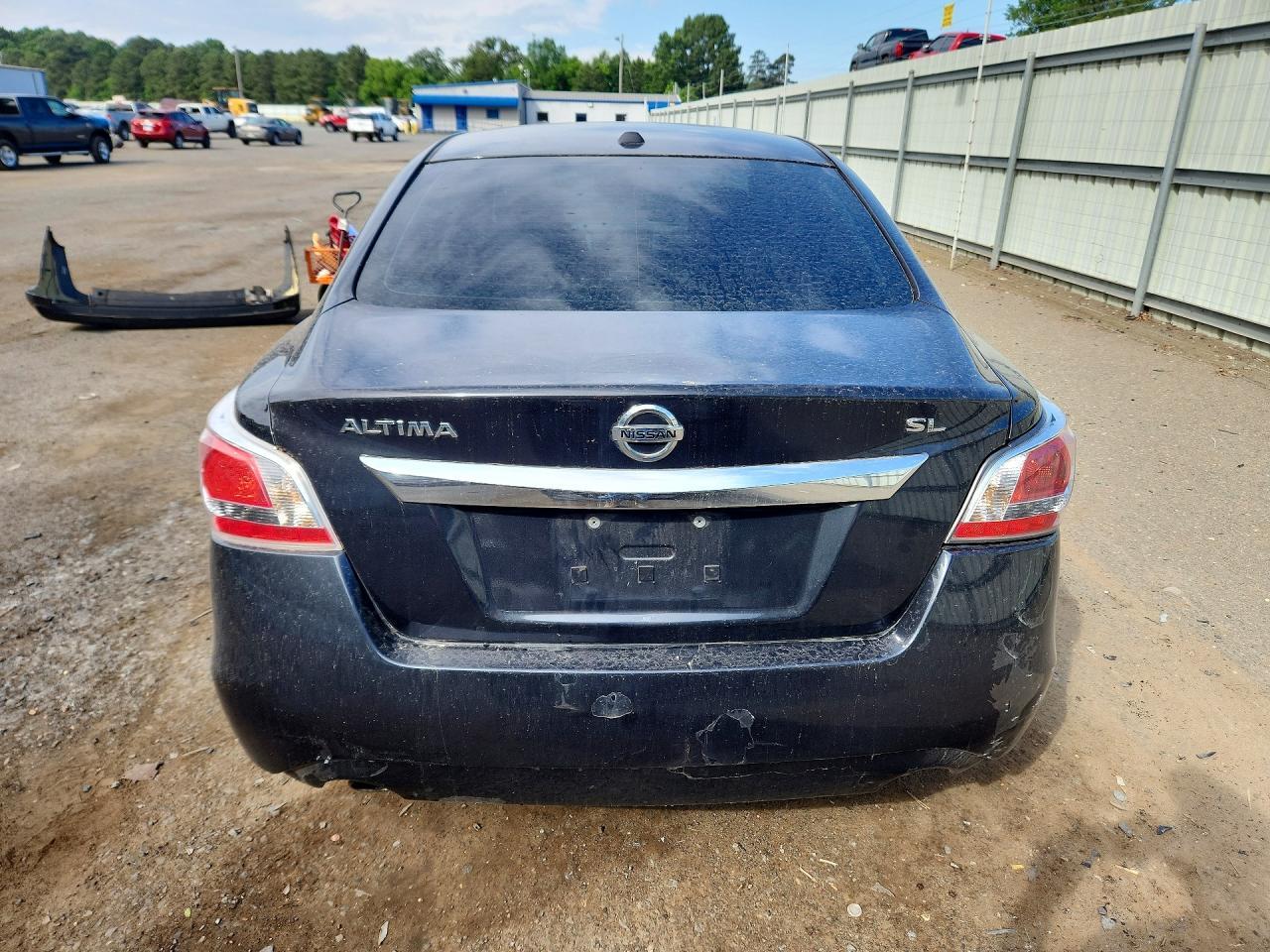 2015 Nissan Alitma - Image 6