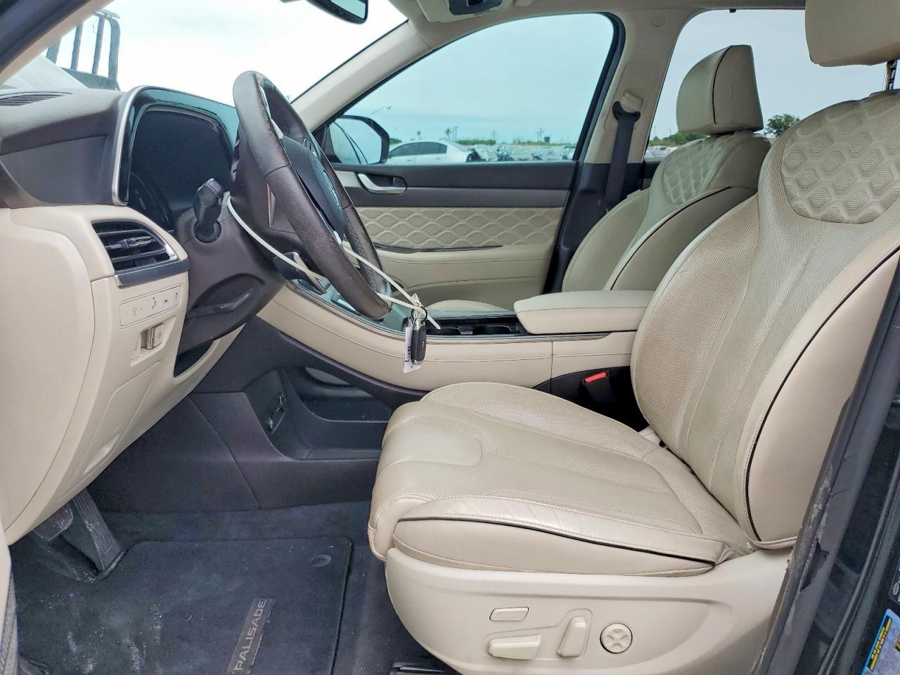 2020 Hyundai Palisade Limited - Image 7