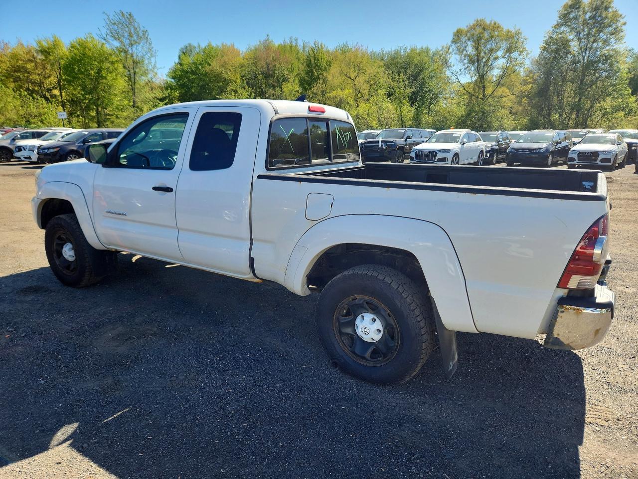 2012 Toyota Tacoma V6 - Image 2
