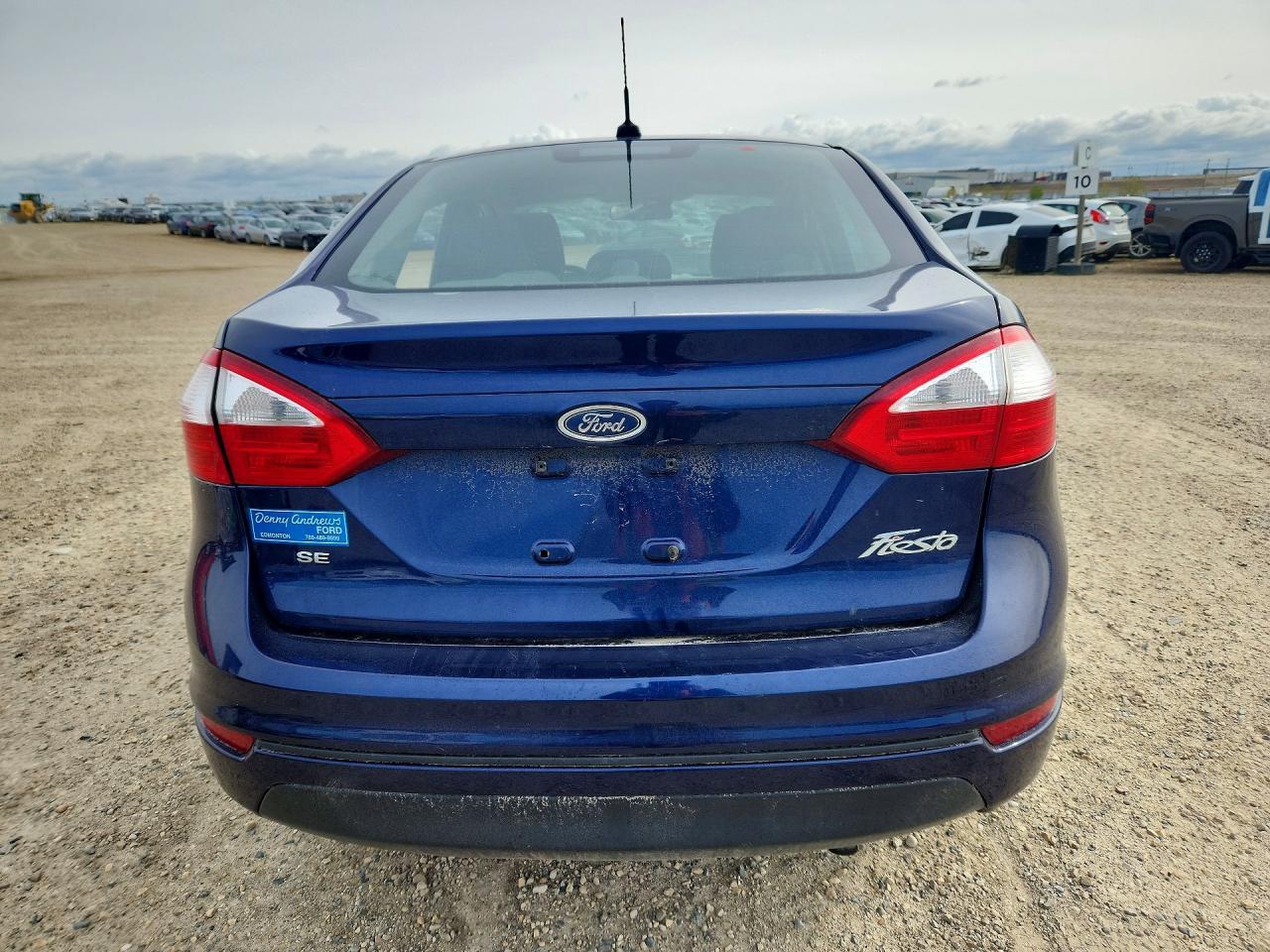 2016 Ford Fiesta Se - Фото 6