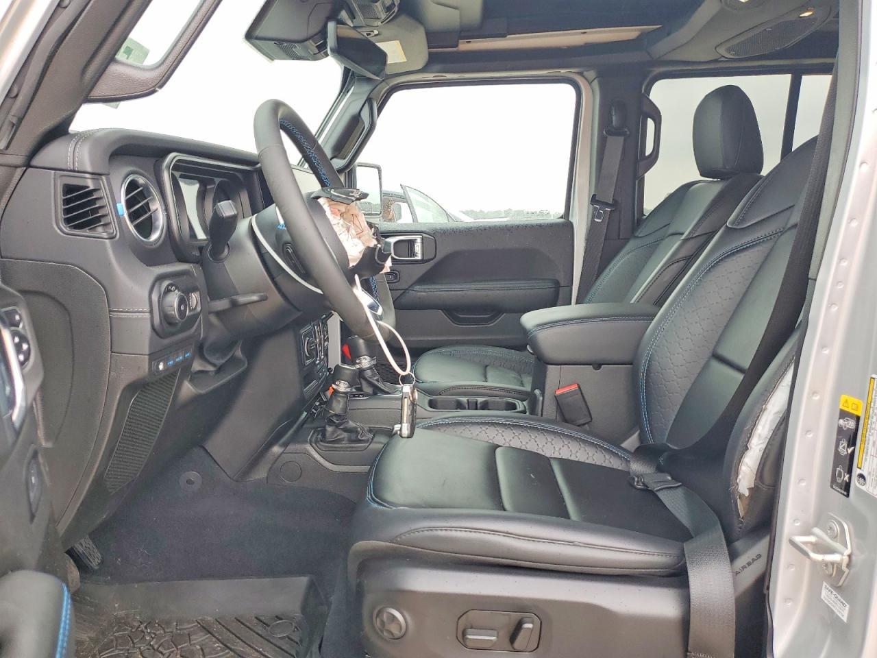 2024 Jeep Wrangler High Altitude 4Xe - Image 7