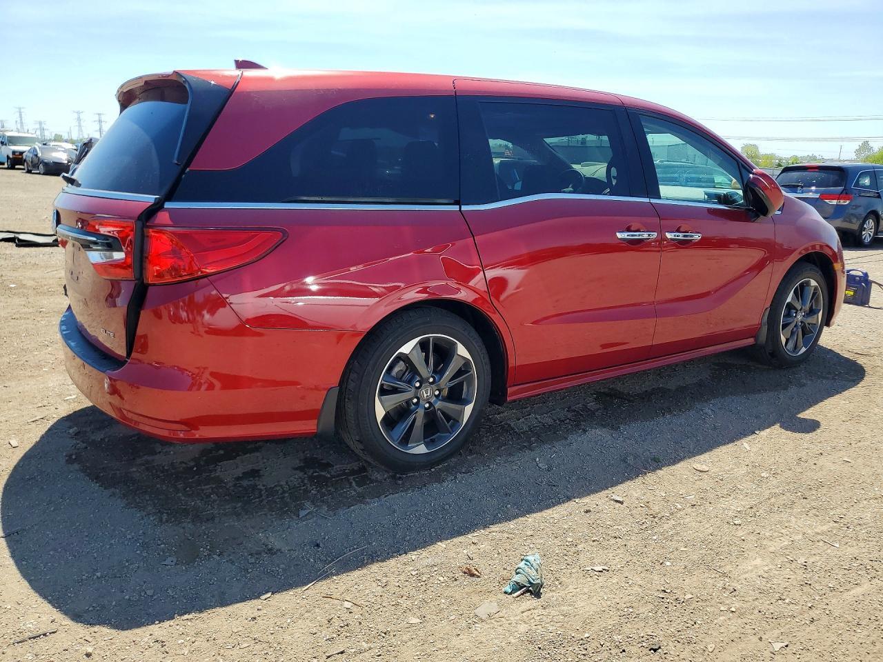 2024 Honda Odyssey Elite - Фото 3