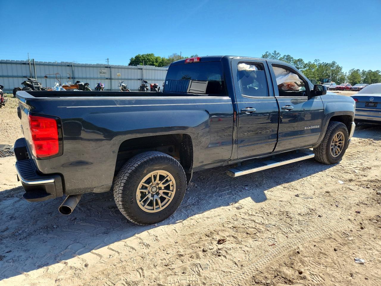 2017 Chevrolet Silverado C1500 Lt - Фото 3