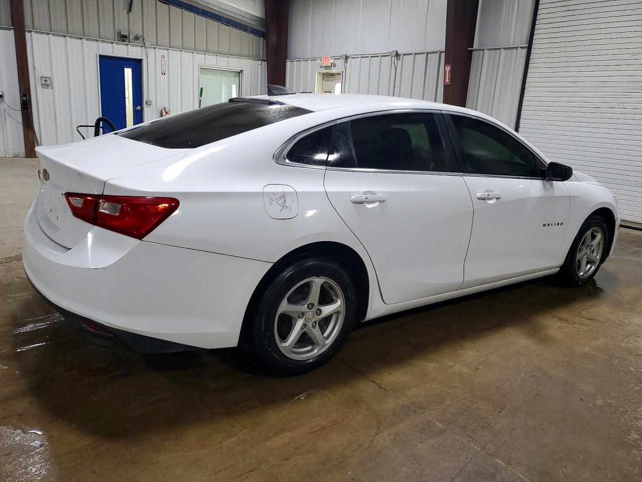 2018 Chevrolet Malibu Ls - Фото 3