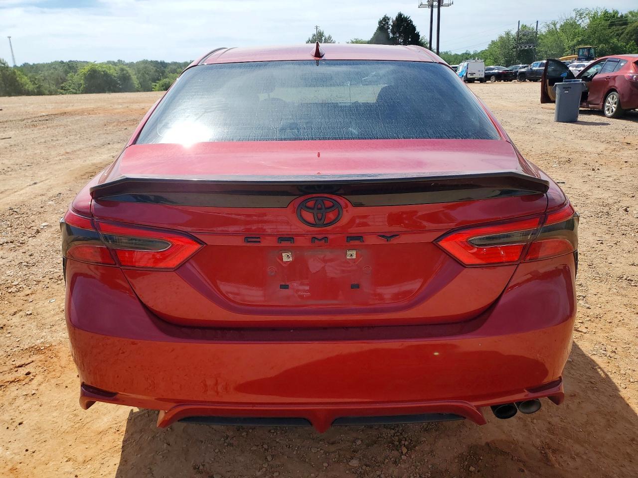 2019 Toyota Camry Se - Фото 6