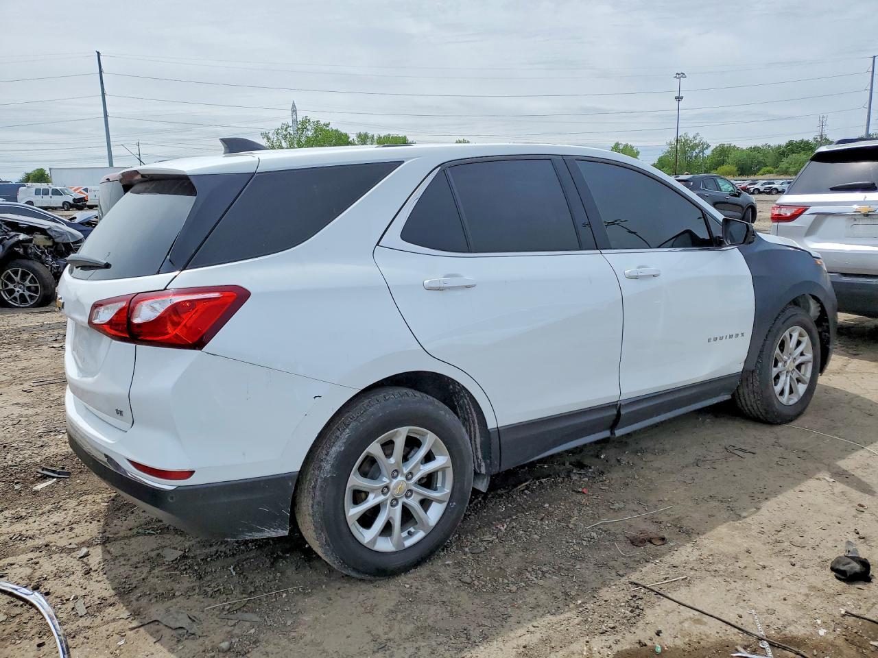 2018 Chevrolet Equinox Lt - Фото 3
