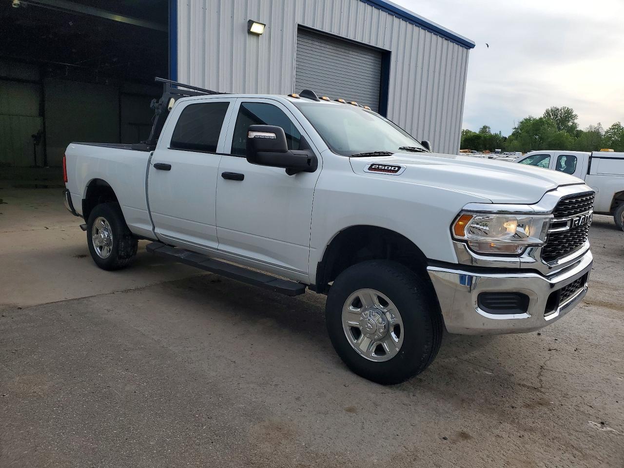 2024 Ram 2500 Tradesman - Image 4