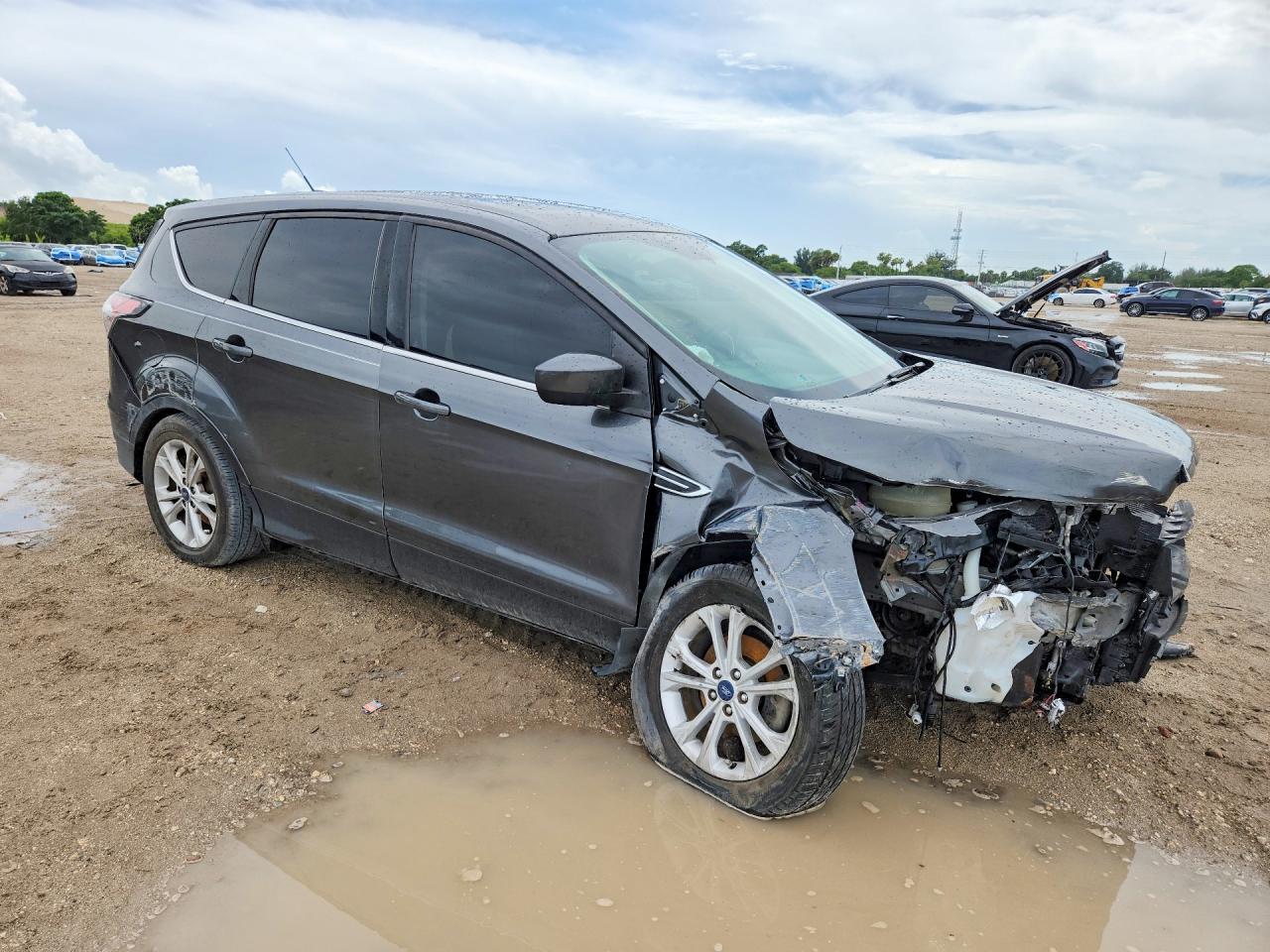 2017 Ford Escape Se - Image 4