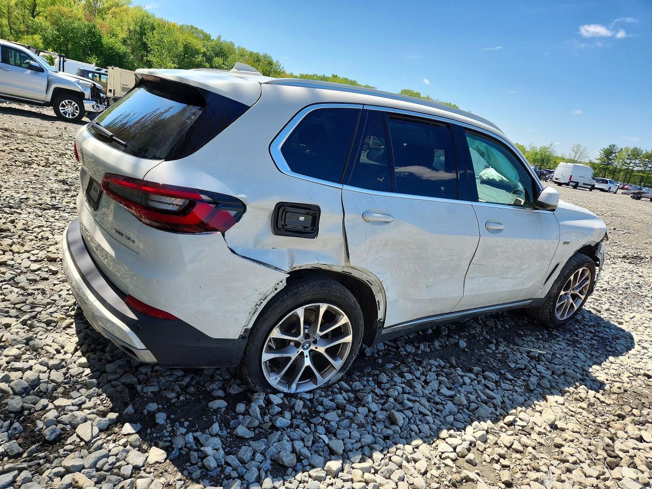 2023 BMW X5 xDrive45E - Фото 3