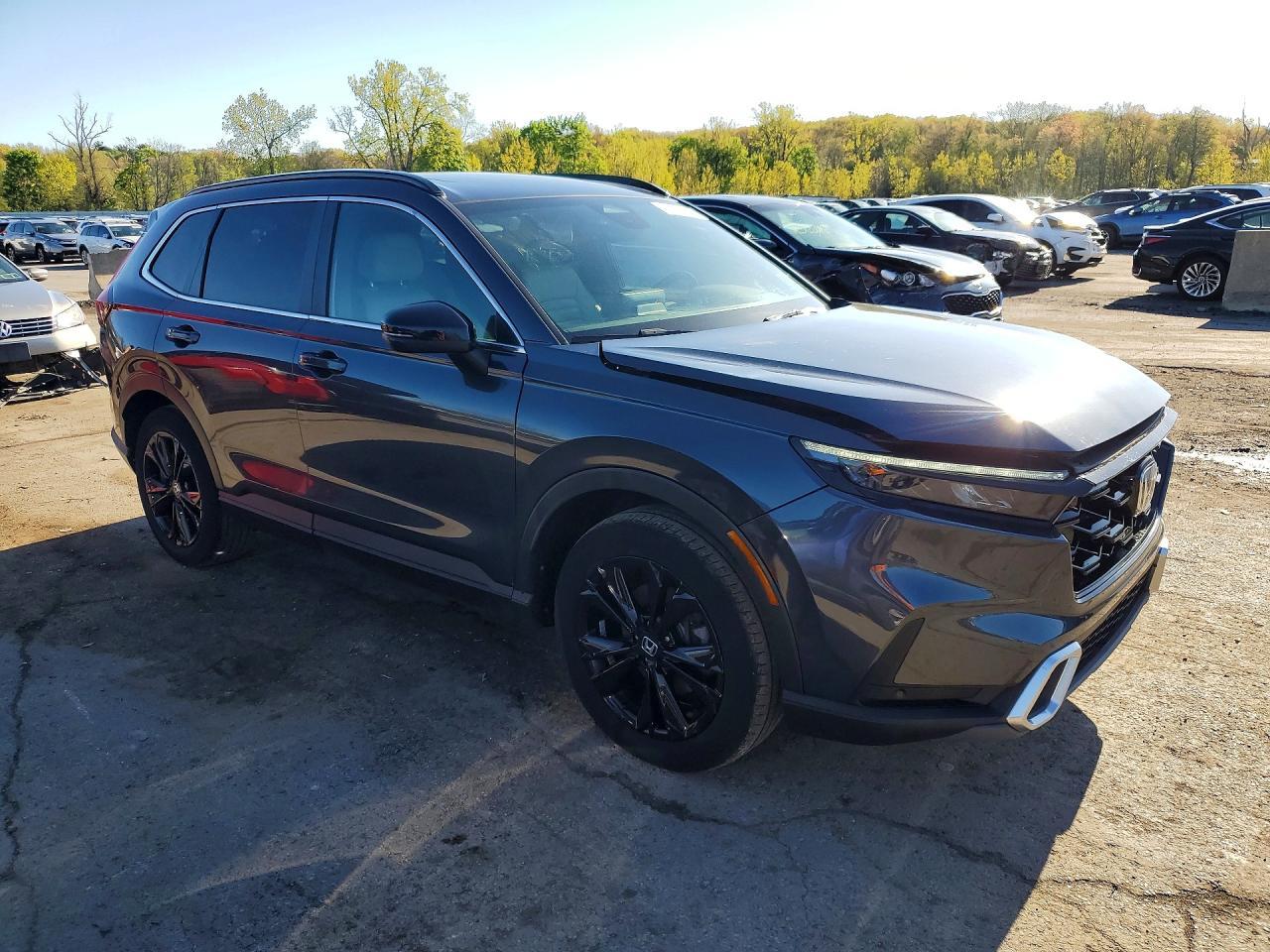 2023 Honda Cr-V Sport Touring - Image 4
