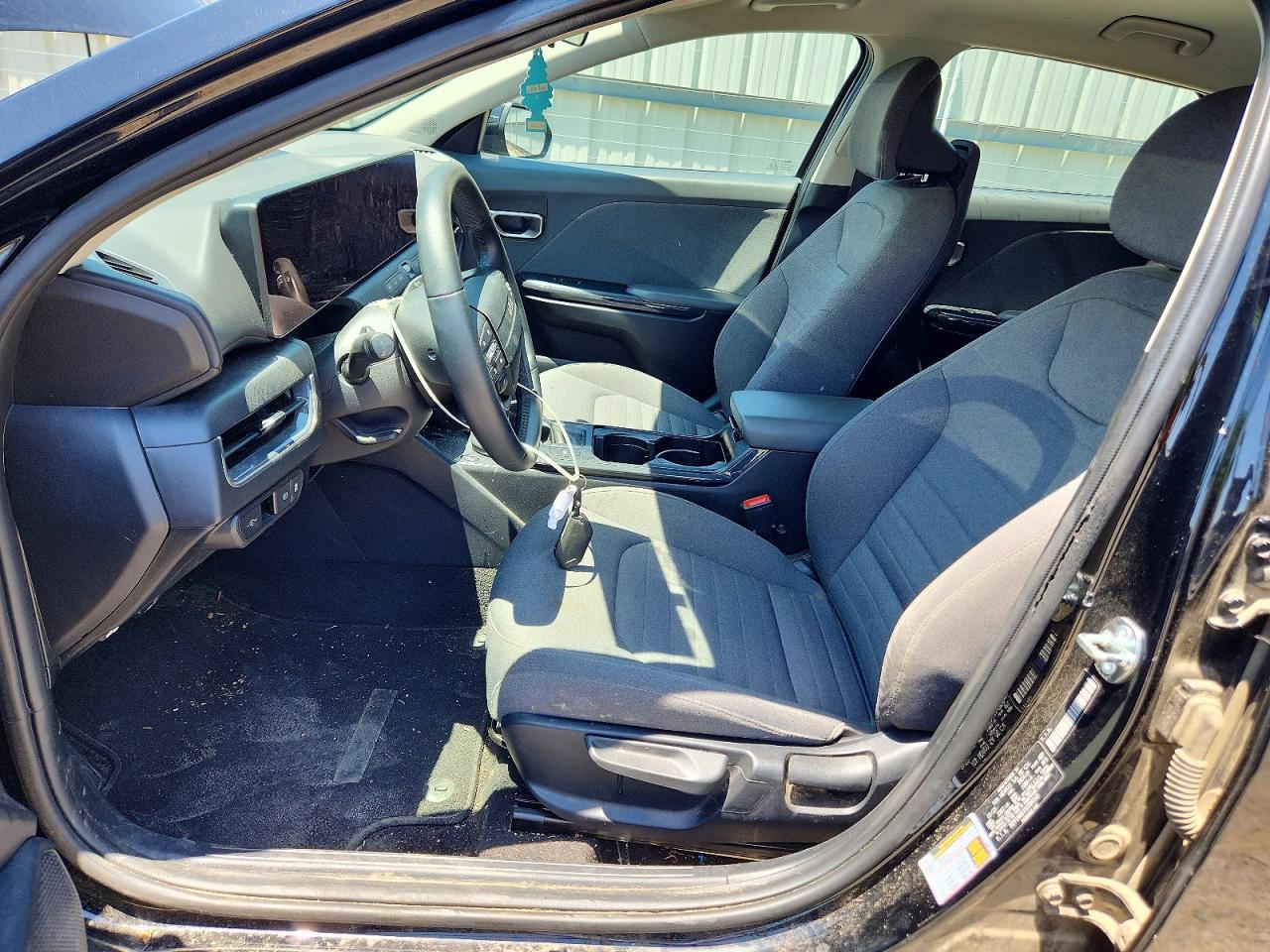 2025 Kia K4 Ex - Фото 7