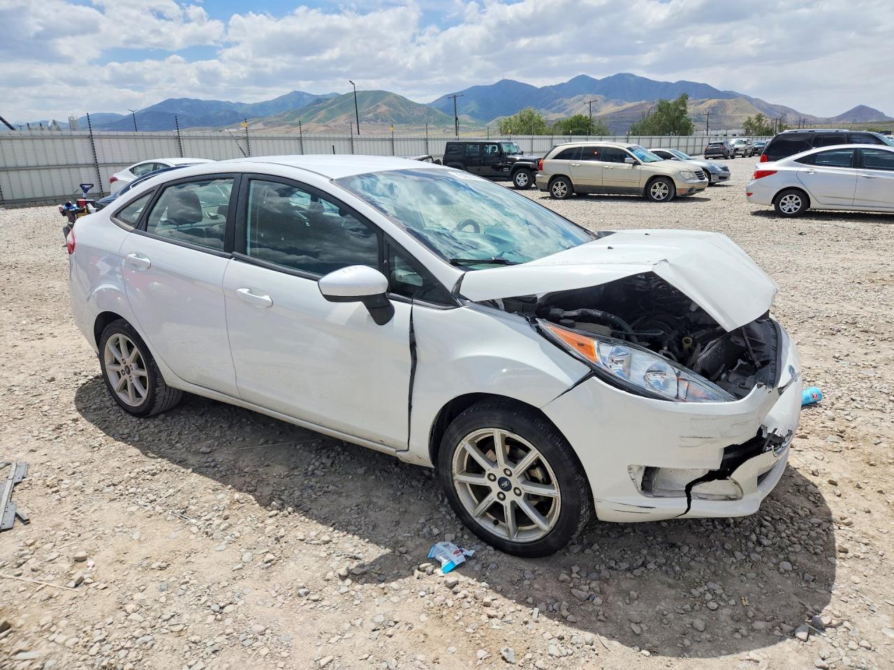 2019 Ford Fiesta Se - Image 4