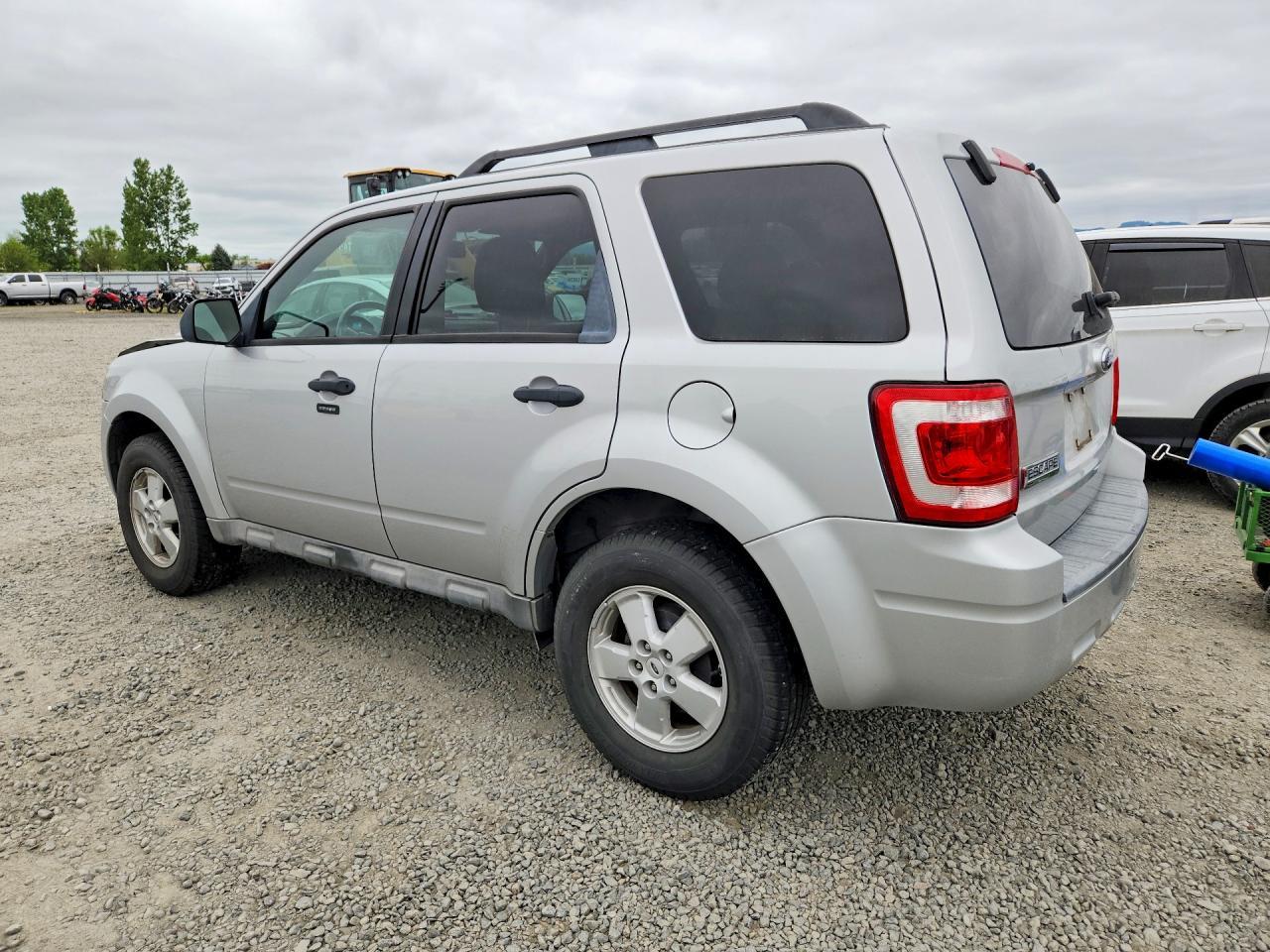 2009 Ford Escape Xlt - Фото 2