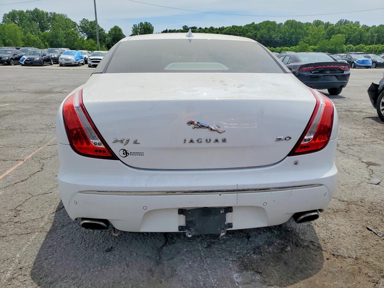 2013 Jaguar Xjl Portfolio - Image 6