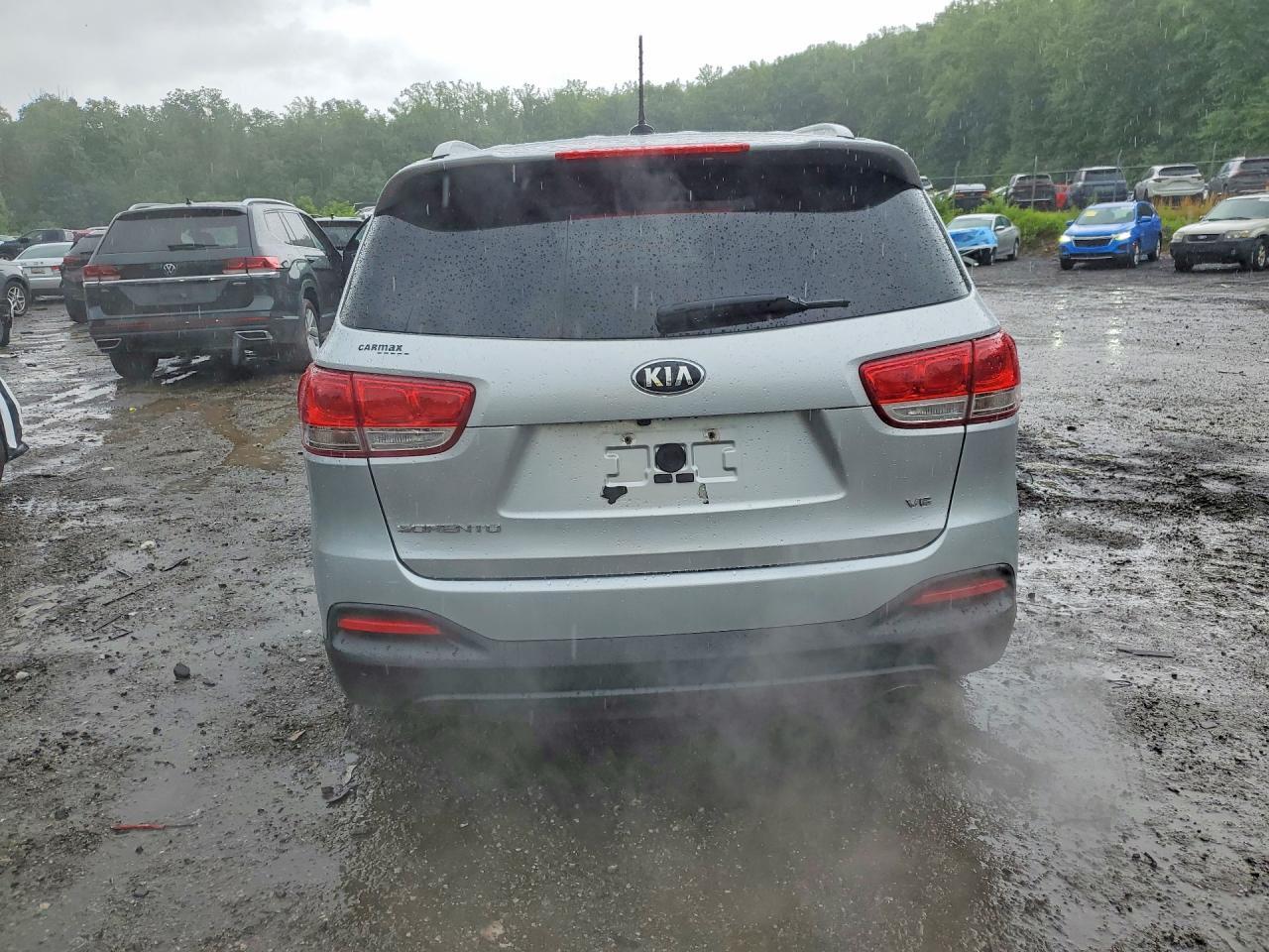 2017 Kia Sorento Lx V6 - Image 6