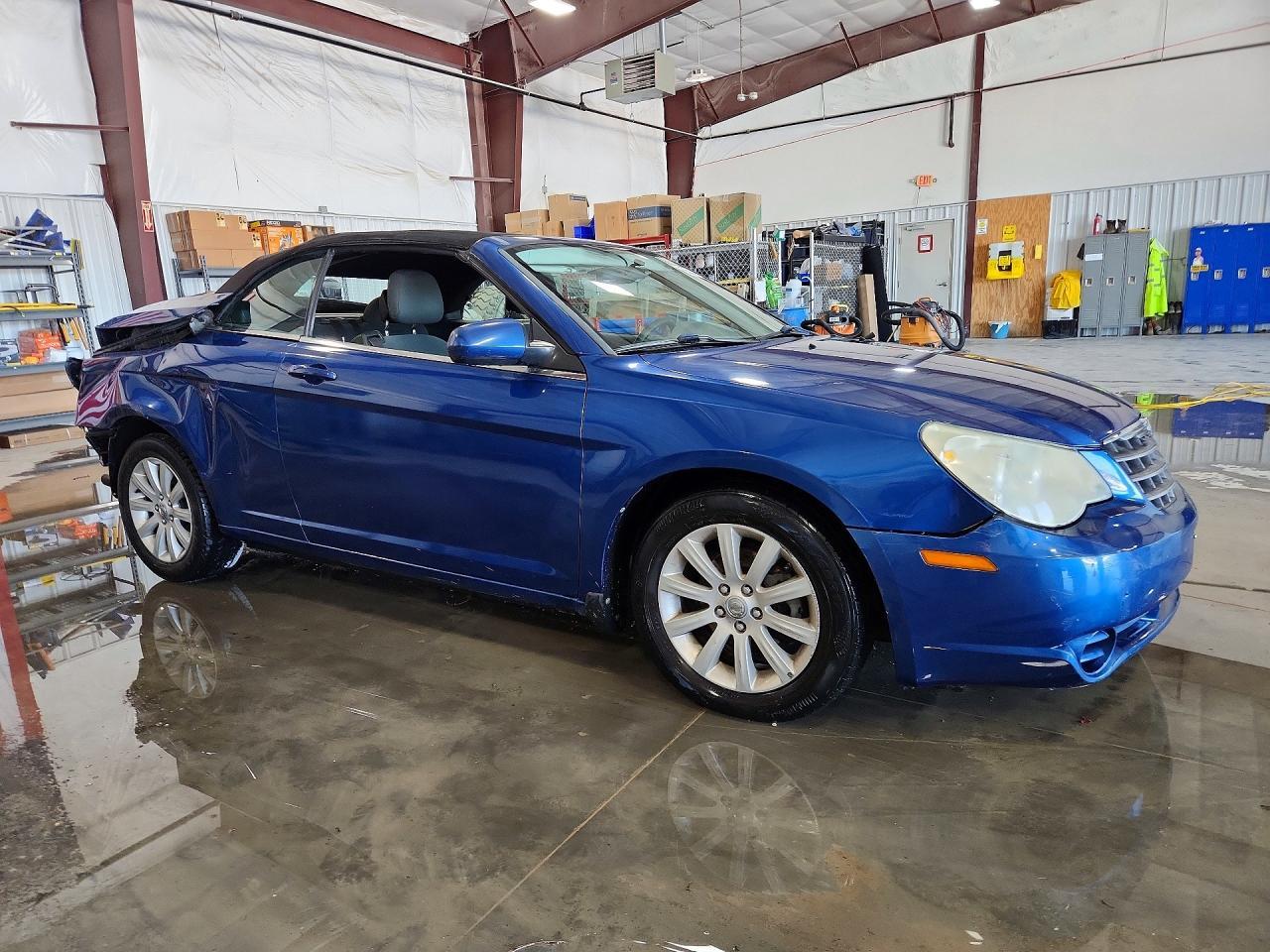 2010 Chrysler Sebring Touring - Фото 4