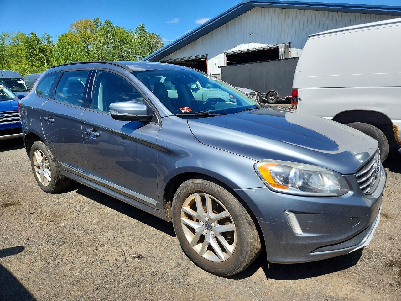 2017 Volvo Xc60 - Фото 4