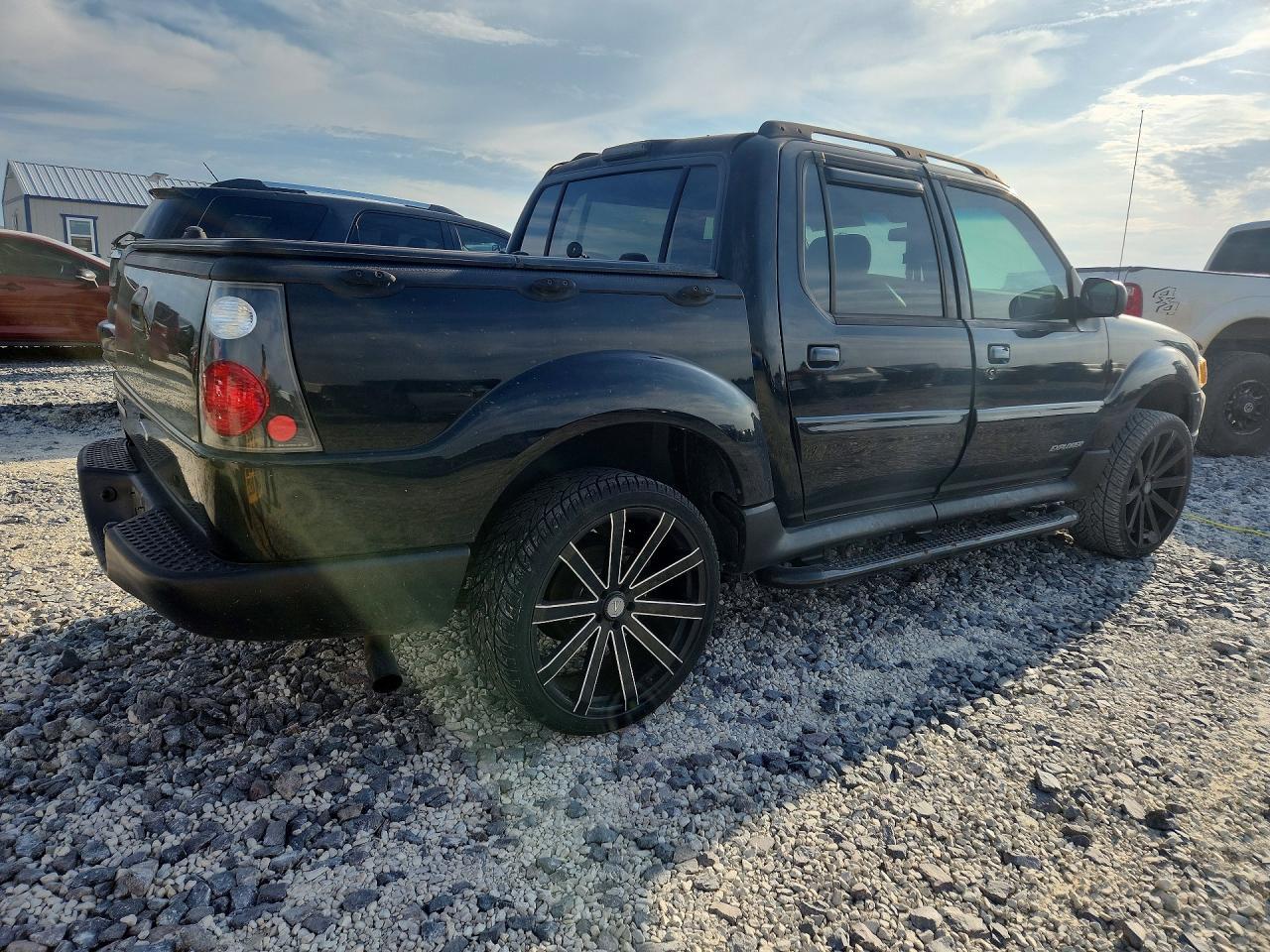 2001 Ford Expsprtrac - Фото 3