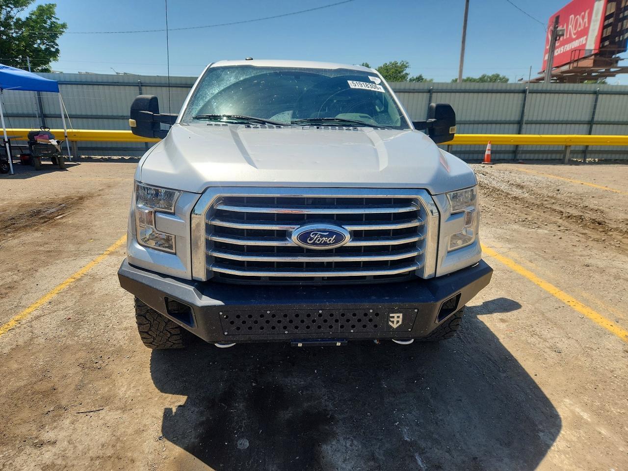 2017 Ford F150 Supercrew - Image 5
