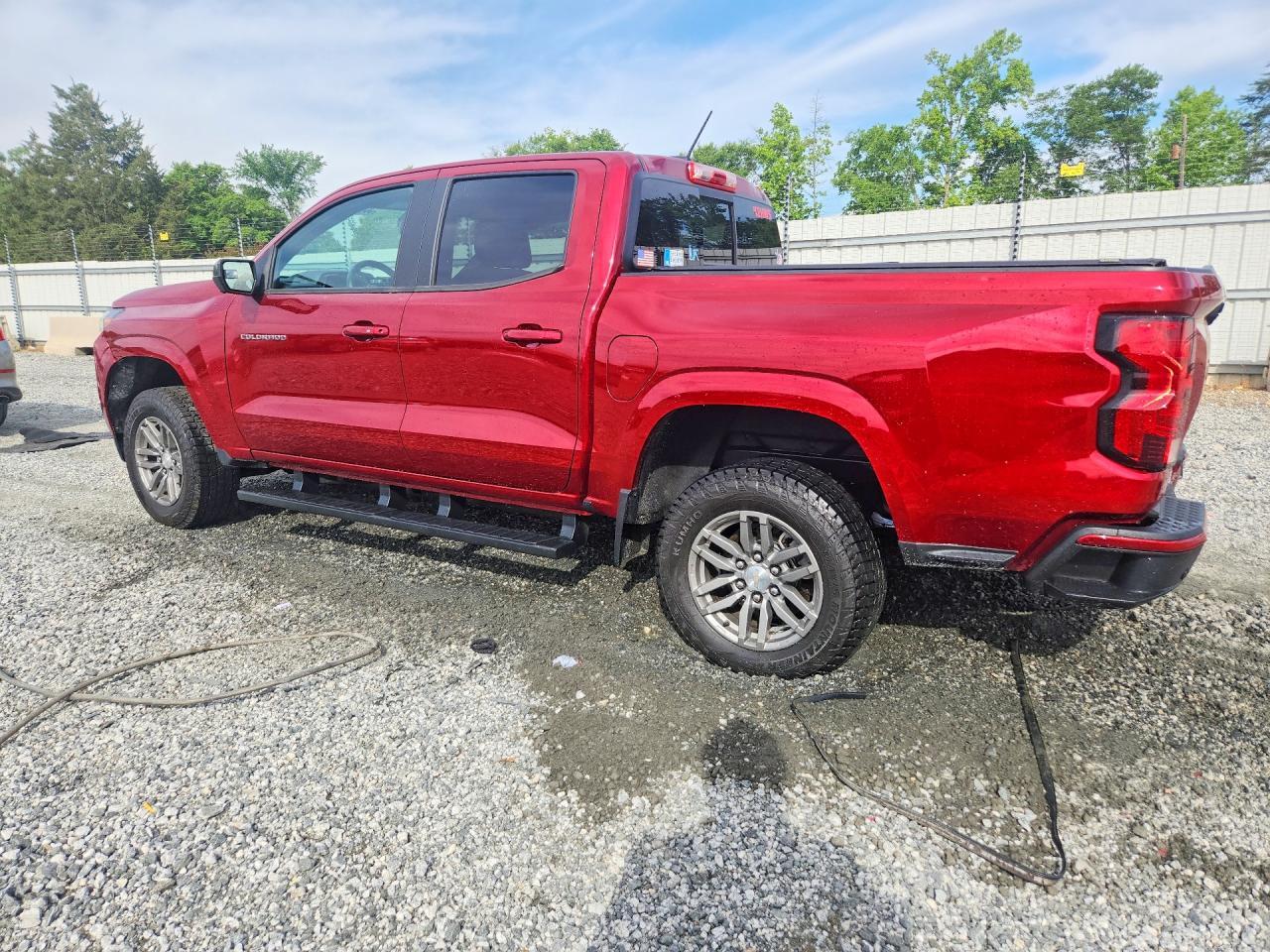 2024 Chevrolet Colorado Lt - Image 2