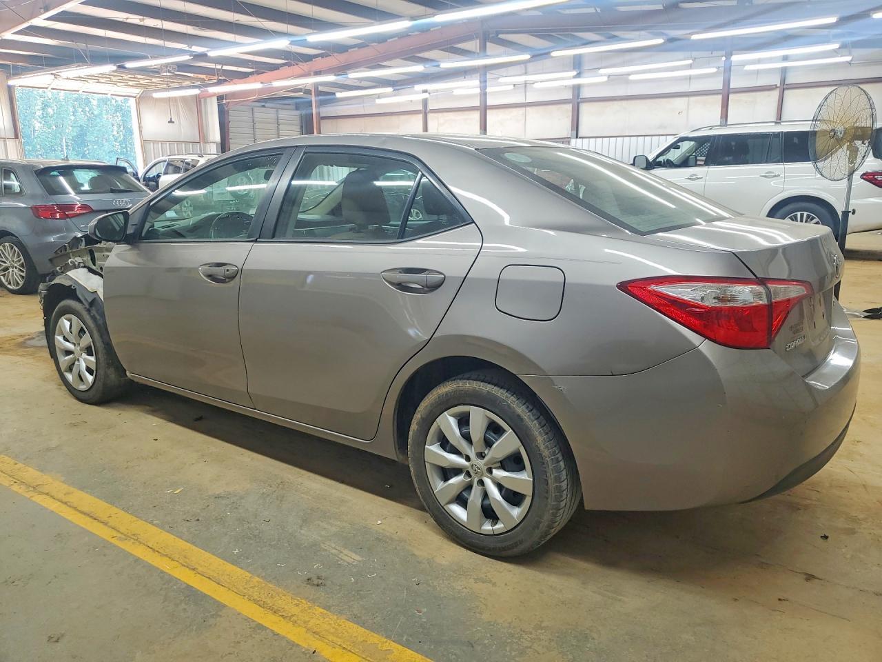 2015 Toyota Corolla Le - Image 2