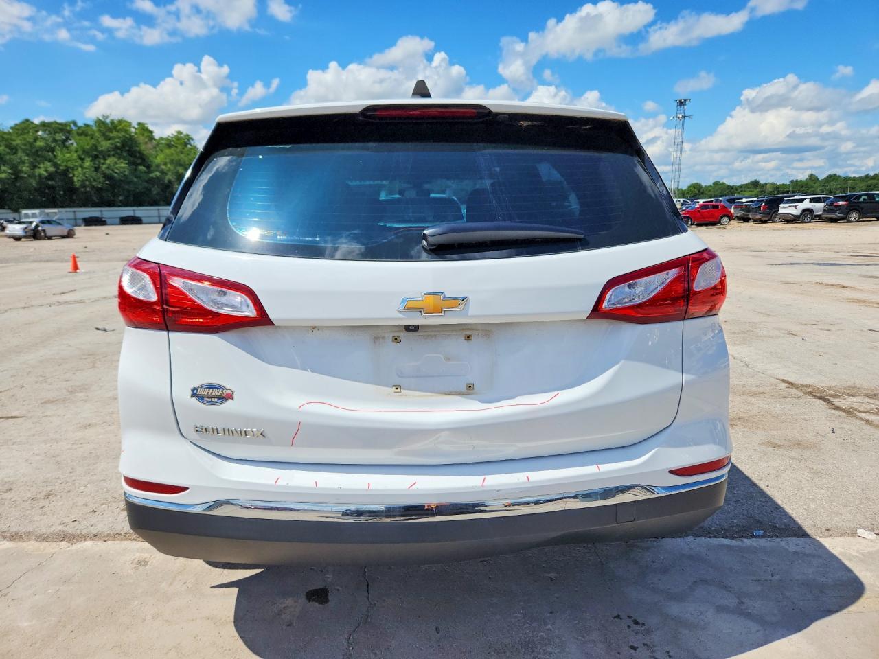 2018 Chevrolet Equinox Ls - Фото 6