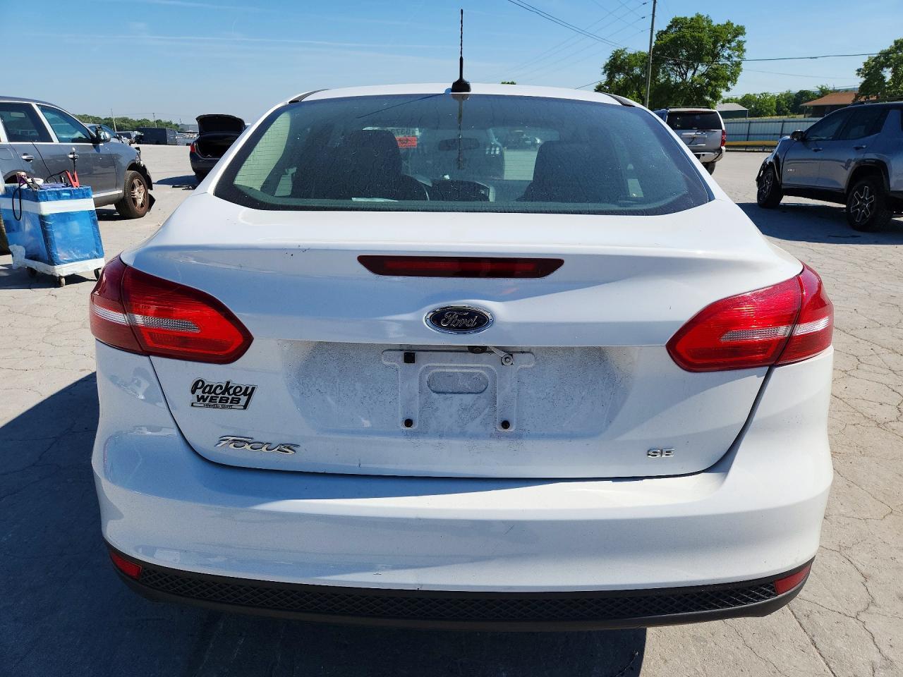 2018 Ford Focus Se - Image 6