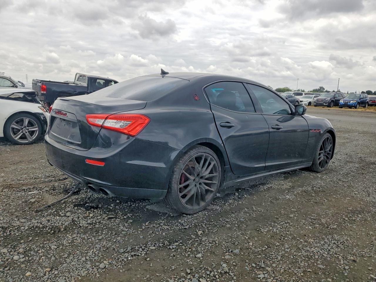 2015 Maserati Ghibli S - Фото 3