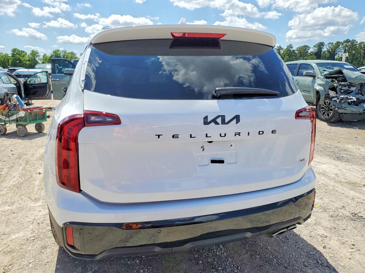 2025 Kia Telluride S - Фото 6