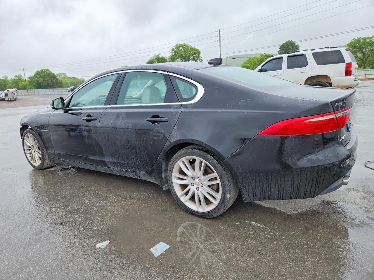 2016 Jaguar Xf Prestige - Фото 2