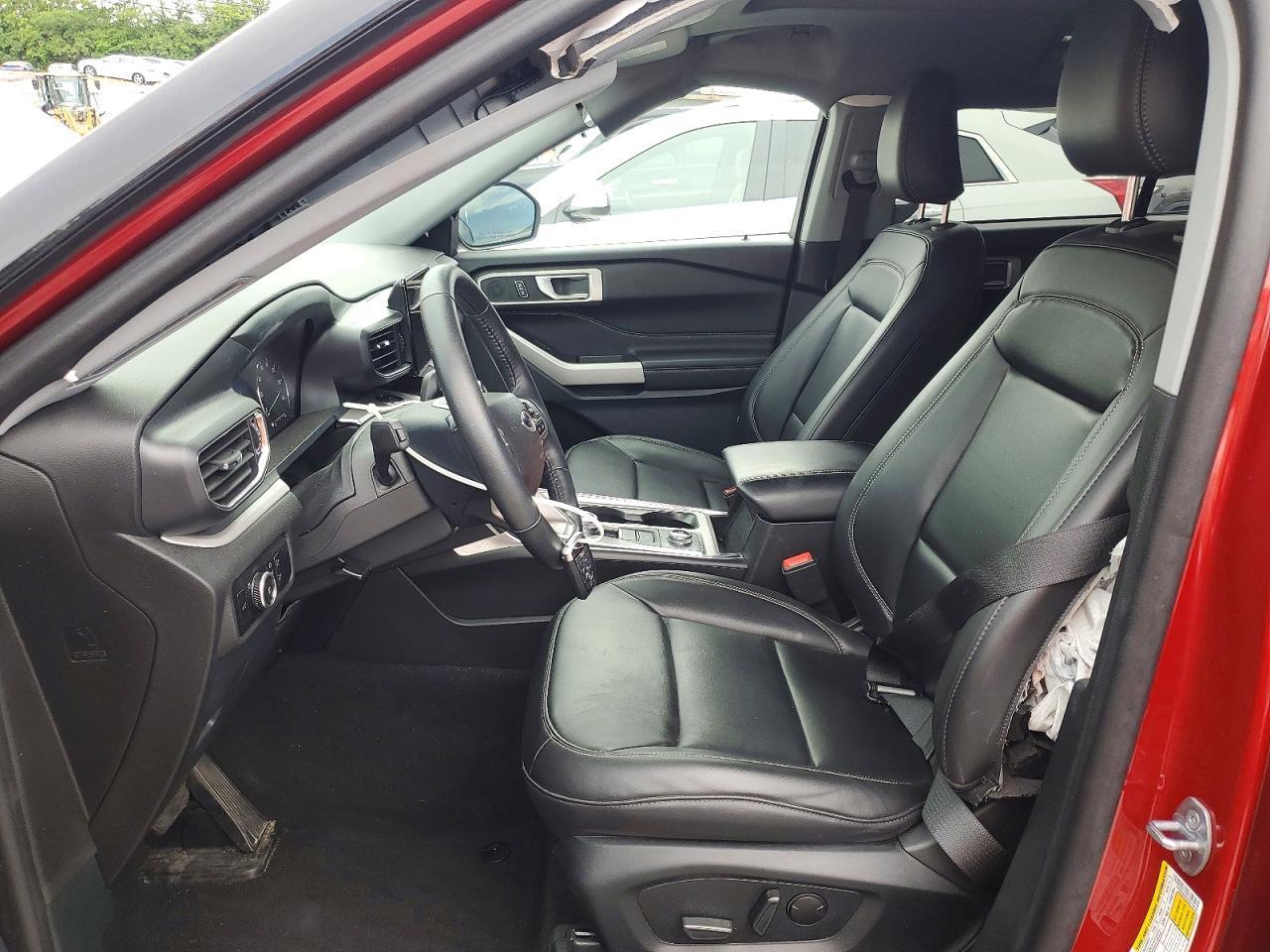 2024 Ford Explorer Xlt - Image 7