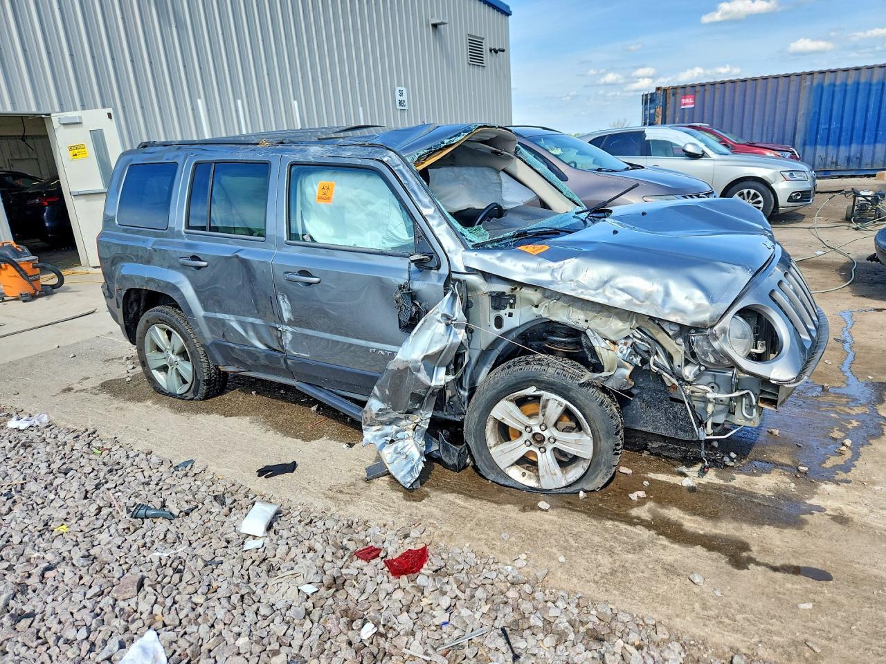 2014 Jeep Patriot Latitude - Фото 4
