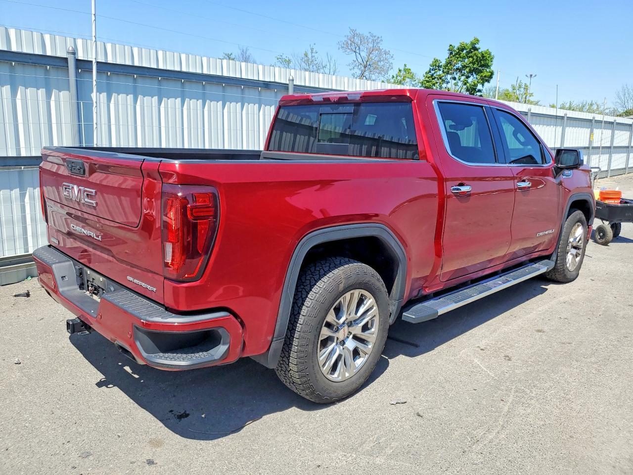 2023 GMC Sierra K1500 Denali - Фото 3