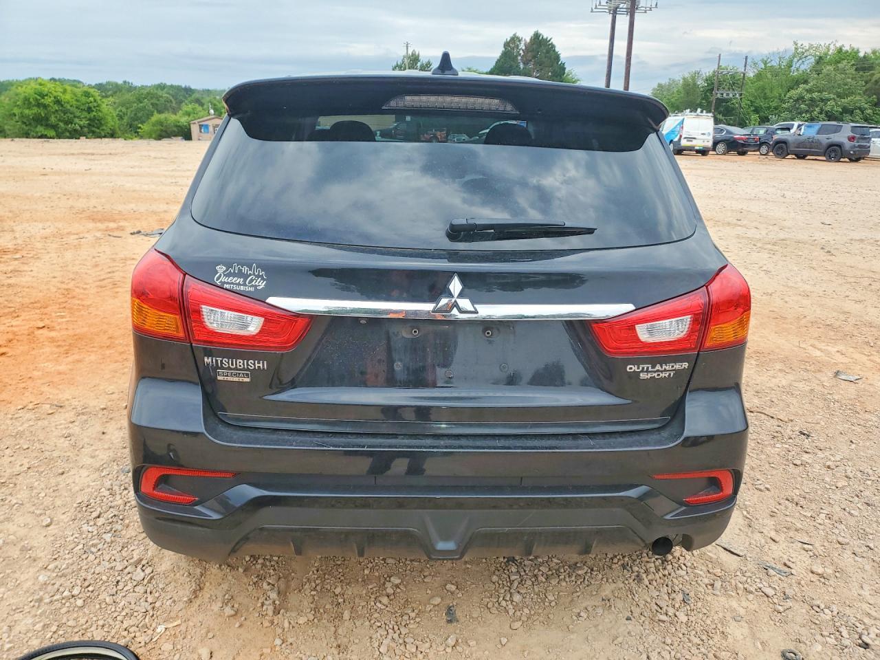 2019 Mitsubishi Outlander Sport Es - Image 6