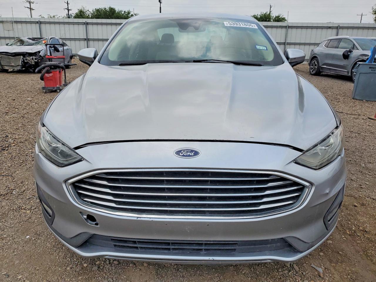 2020 Ford Fusion Se - Image 5