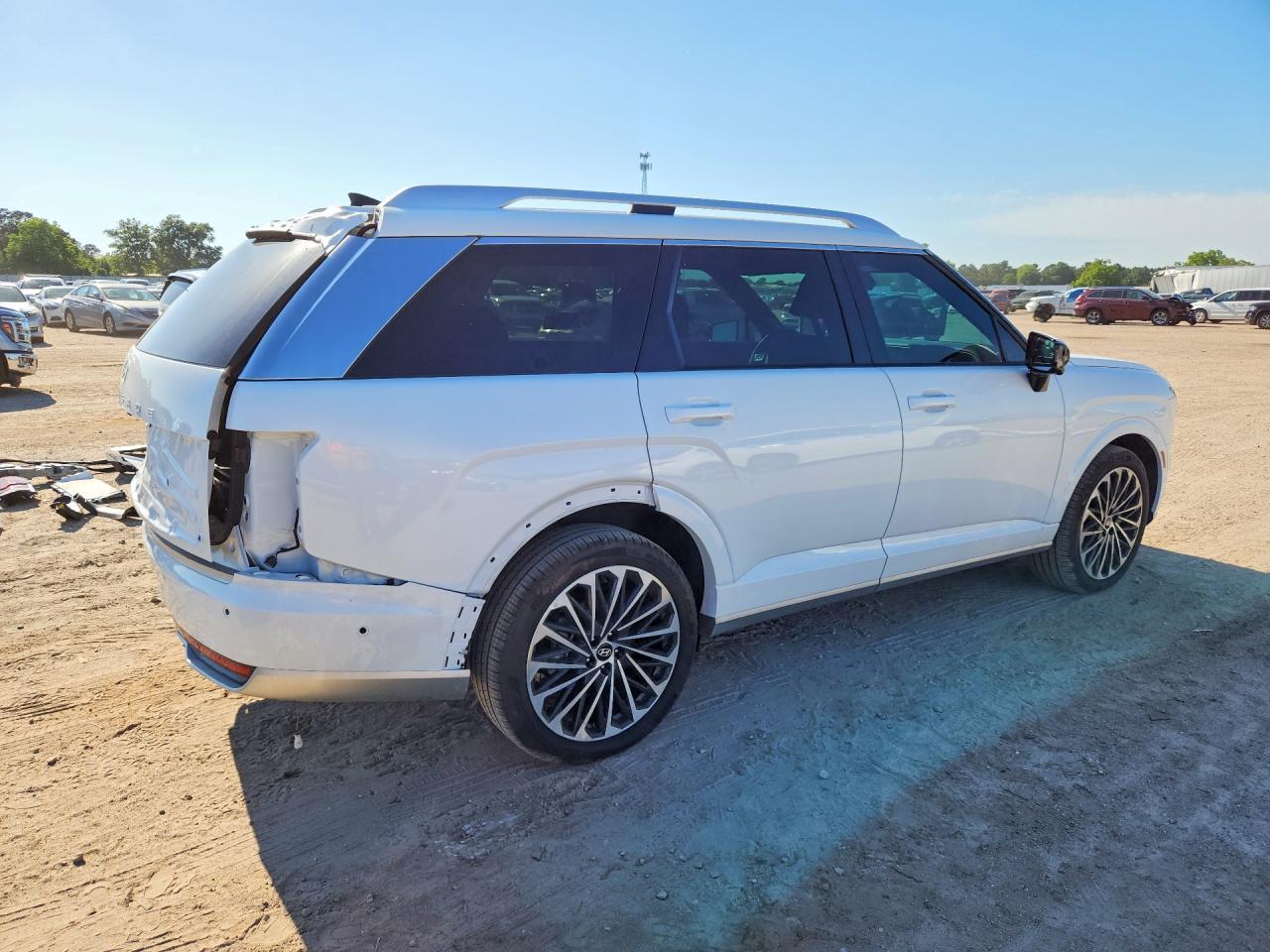 2026 Hyundai Palisade Calligraphy - Image 3
