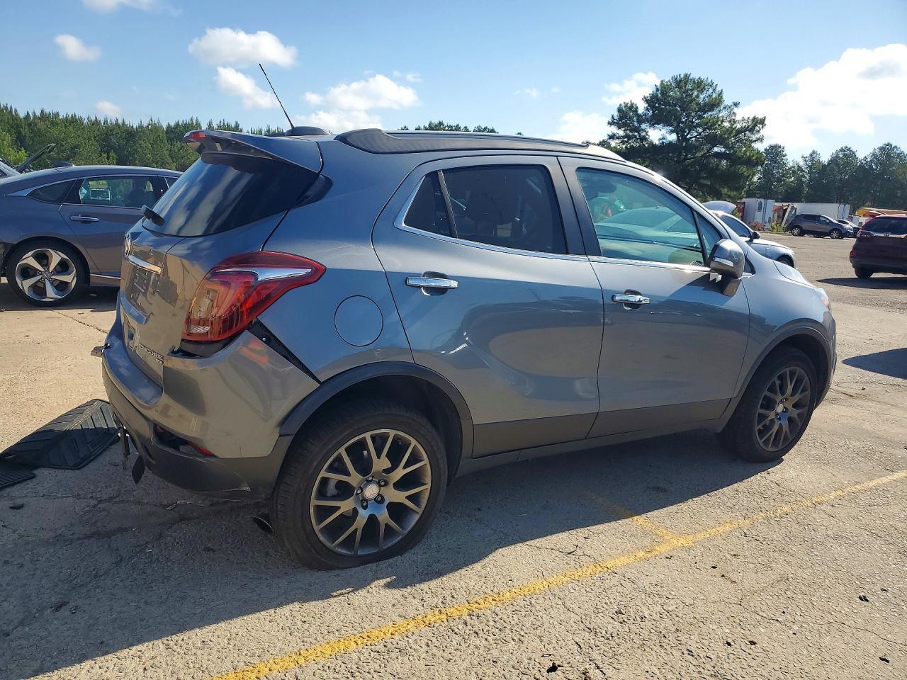 2019 Buick Encore Sport Touring - Image 3