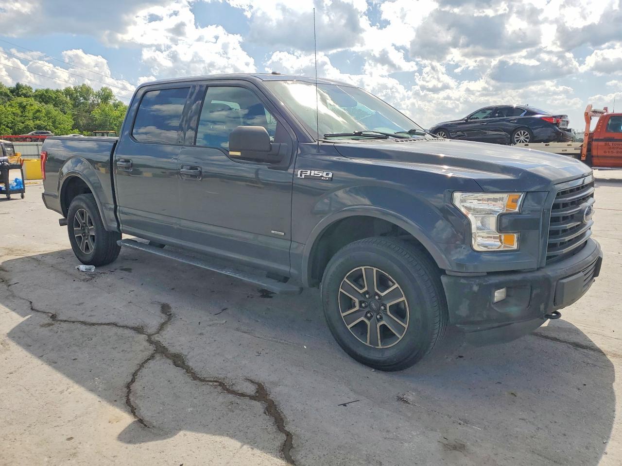 2016 Ford F150 Supercrew - Фото 4