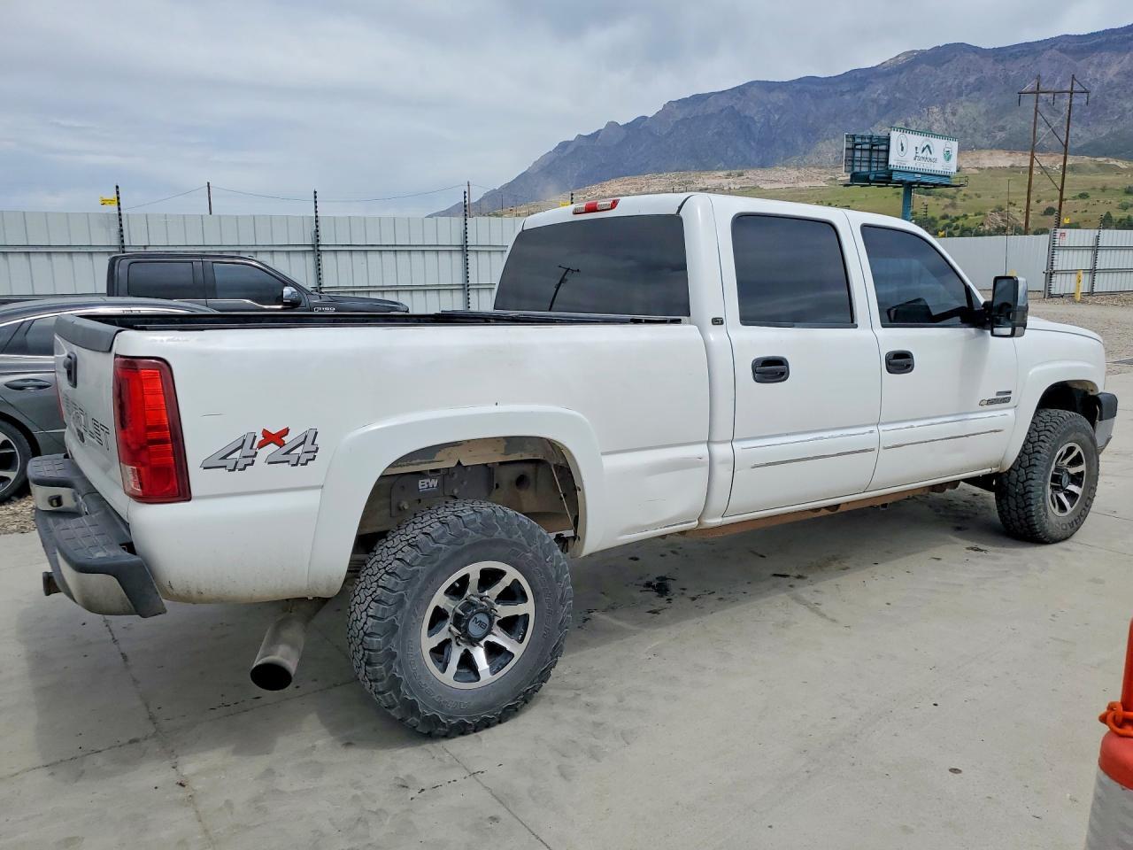 2006 Chevrolet Silverado K2500 Heavy Duty - Фото 3