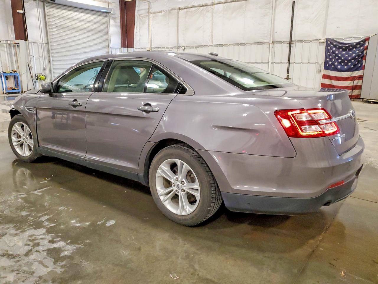 2013 Ford Taurus Sel - Image 2