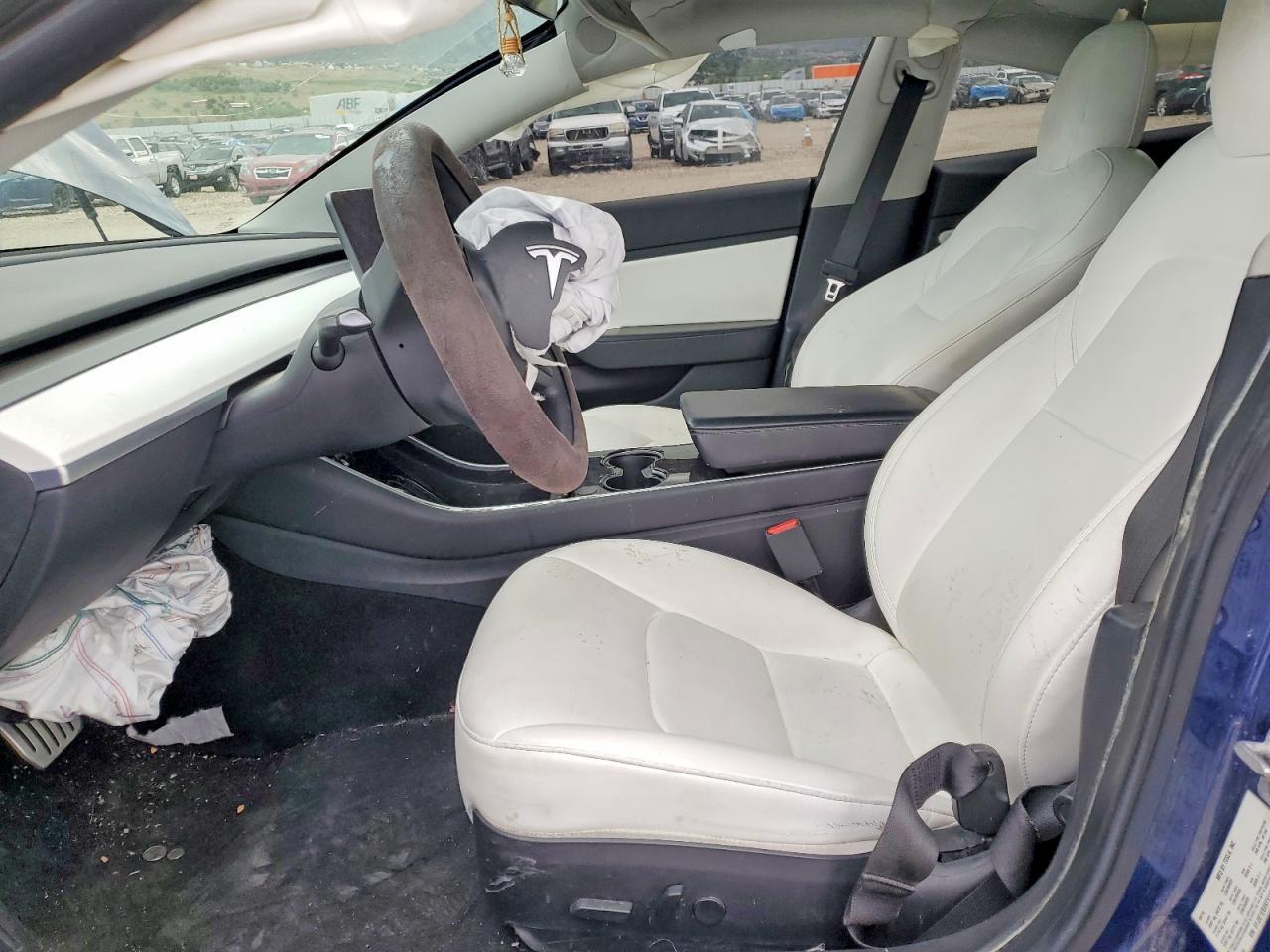 2019 Tesla Model 3 - Image 7